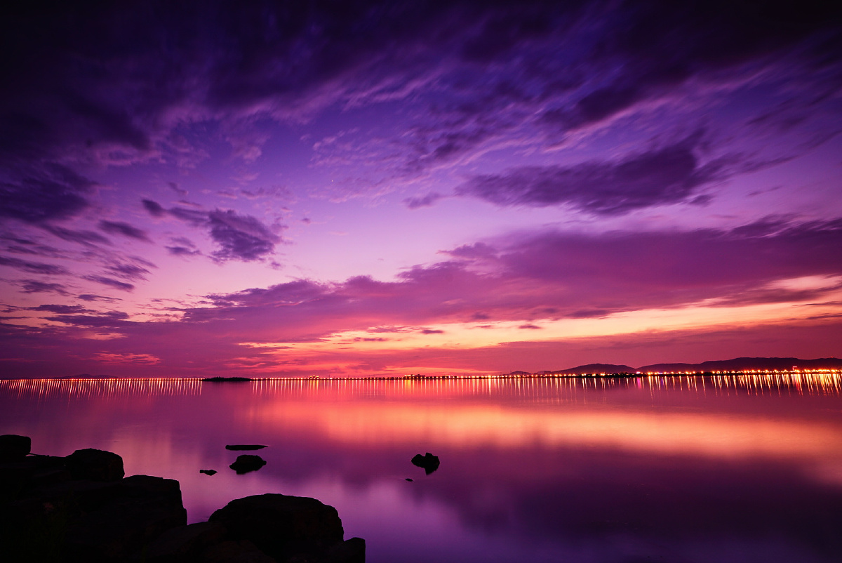 夕霞彩云太湖美