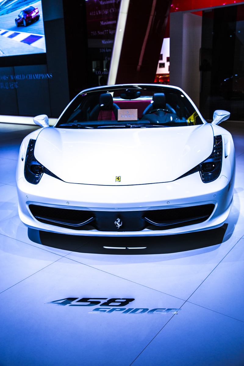 法拉利458spider
