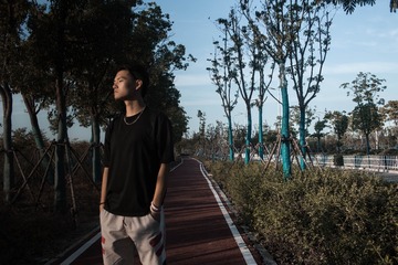 001