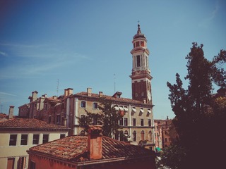 _9040599