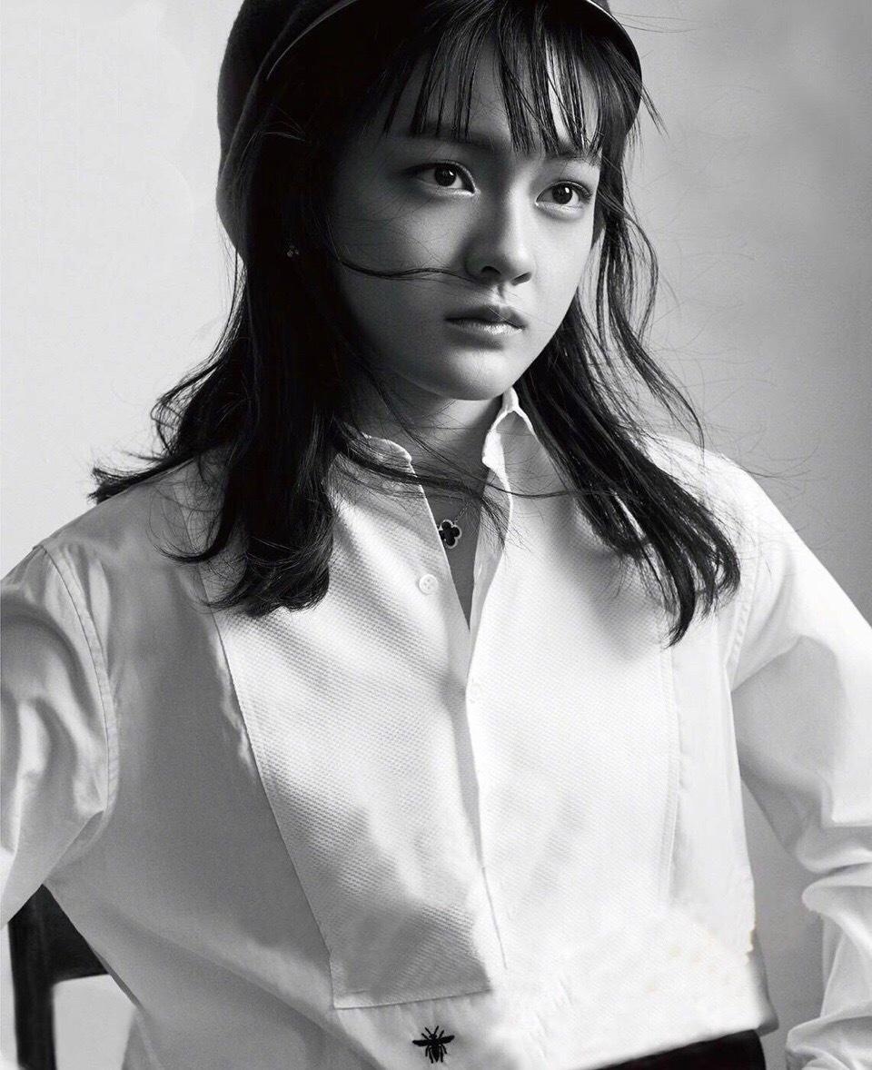 文琪黑白写真集沉迷于她清冷坚毅的眼神
