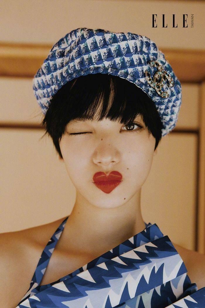 小松菜奈elle台湾版心形唇妆天真又妩媚独属于nana的个性魅力