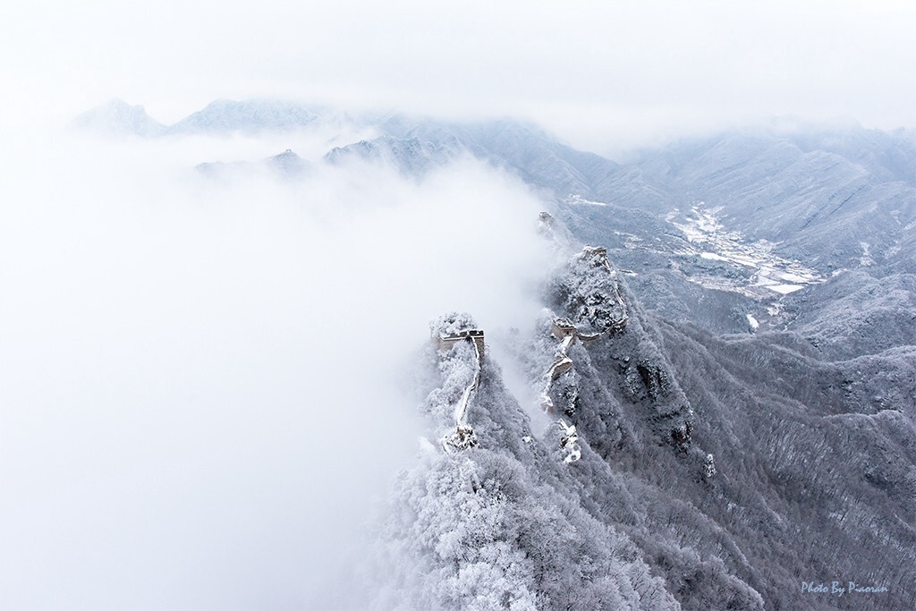 北京11.21日的那场飘落的大雪，实现了我无数次期待过的雪中箭扣的梦想。经历比结果更重要！