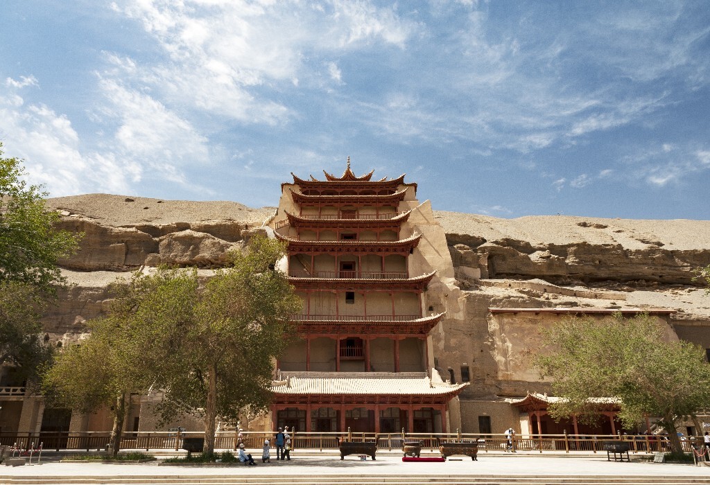 Dunhuang Grottoes，Gansu