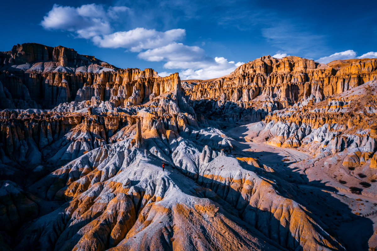 站在高高的山岗上 - zguang - 图虫