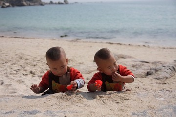 我来尝尝沙子的味道