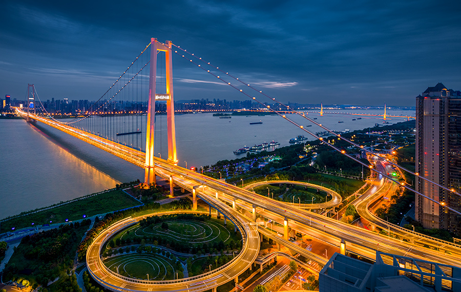 武汉杨泗港长江大桥夜景 - 罗海润
