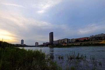 708467