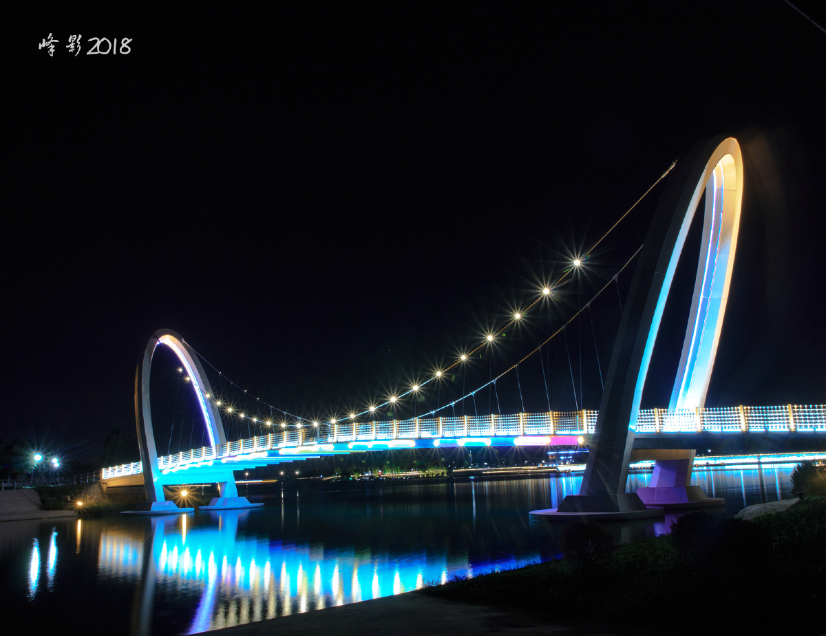 大淄博孝妇河畔夜景