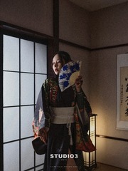 001