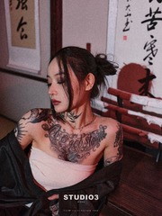 001