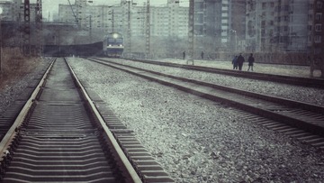 400249