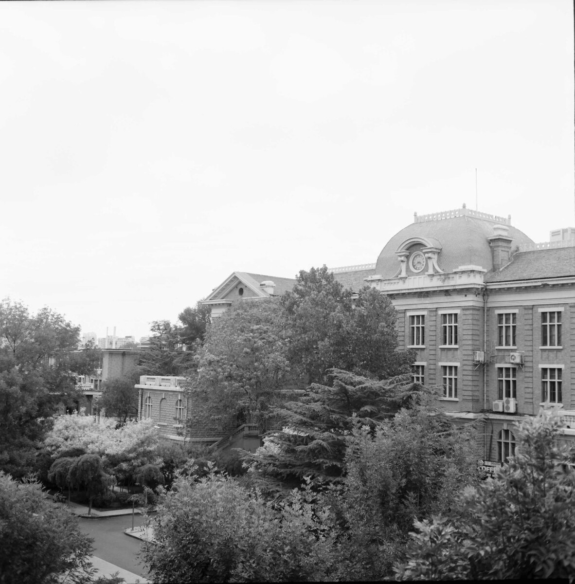 天津外国语大学