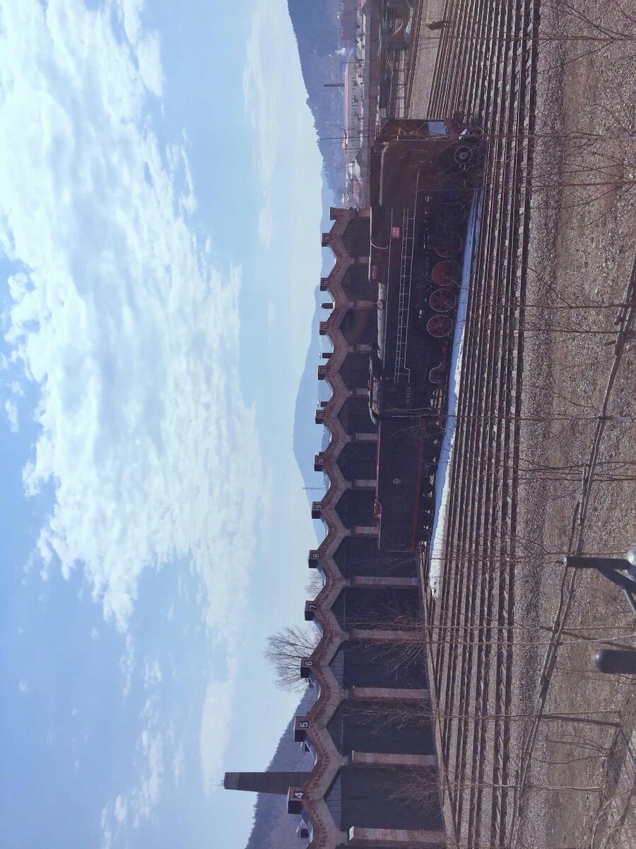 百年机车库
