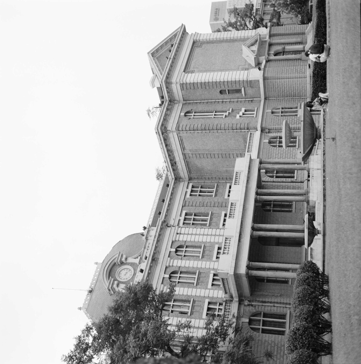 天津外国语大学