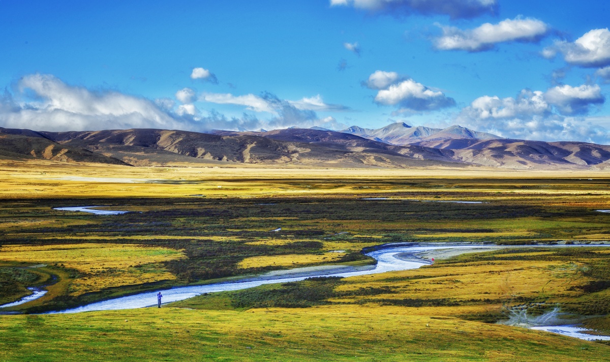 川西理塘无量河湿地