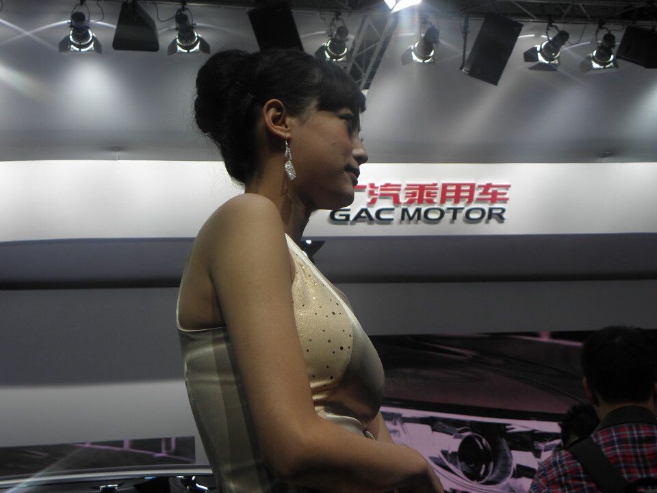 亚运专用车车模<br />
