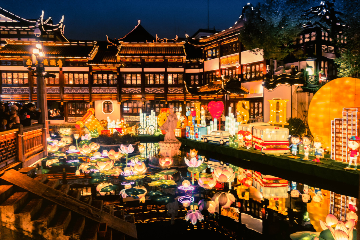 2019219元宵灯会上海城隍庙哈哈哈人好多灯笼好看