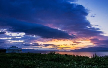 赛里木湖（3）.jpg