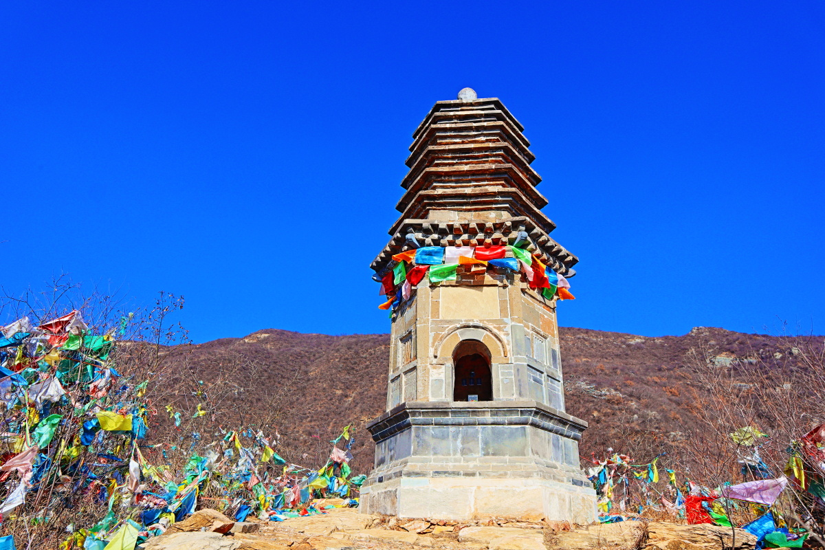 房山北车营灵鹫禅寺谷积山风景