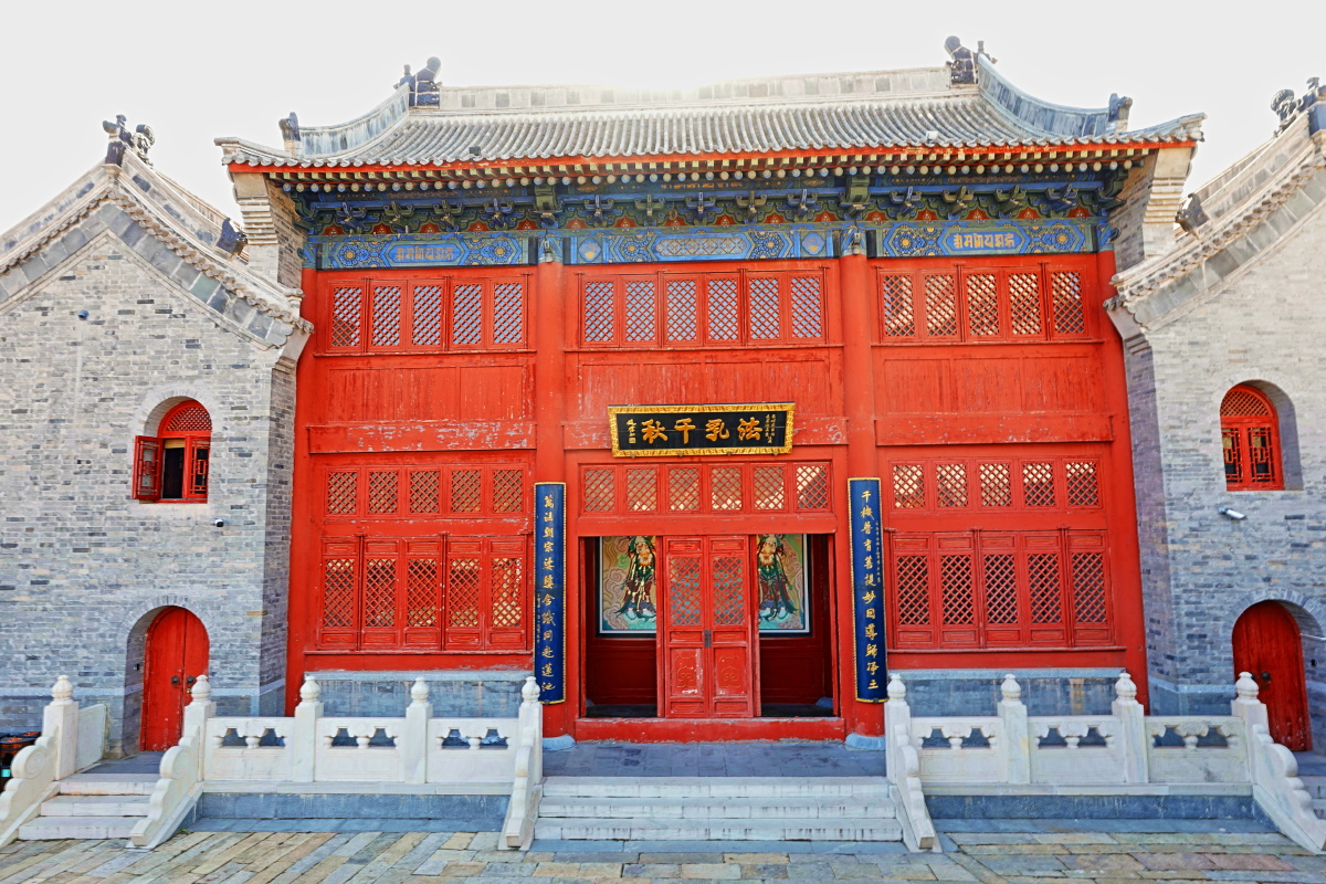 北京密云古北水镇圆通塔寺禅房风景