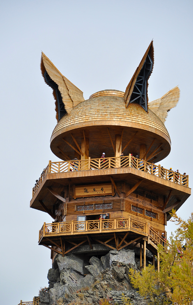 观鱼亭上赏美景摄于新疆喀纳斯