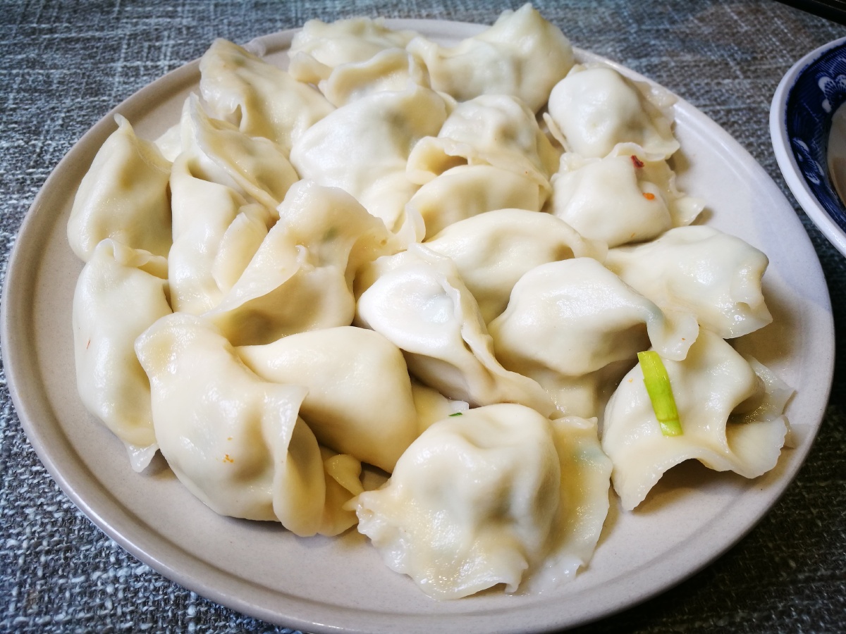 一碟饺子