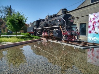 185261