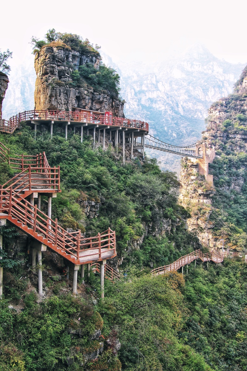 乐谷银滩玻璃吊桥