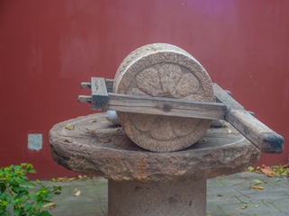 183341