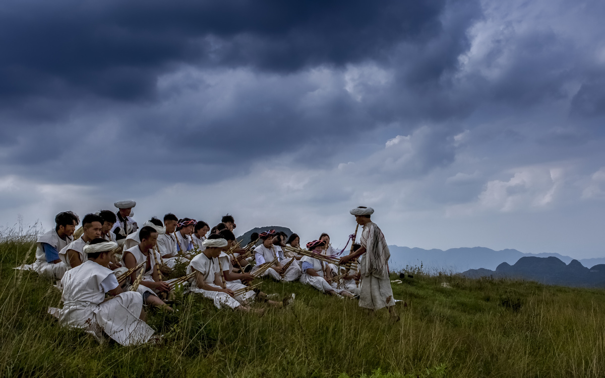 贵州省赫章县的夜郎国一直像迷一样吸引着我.引导我去探索.