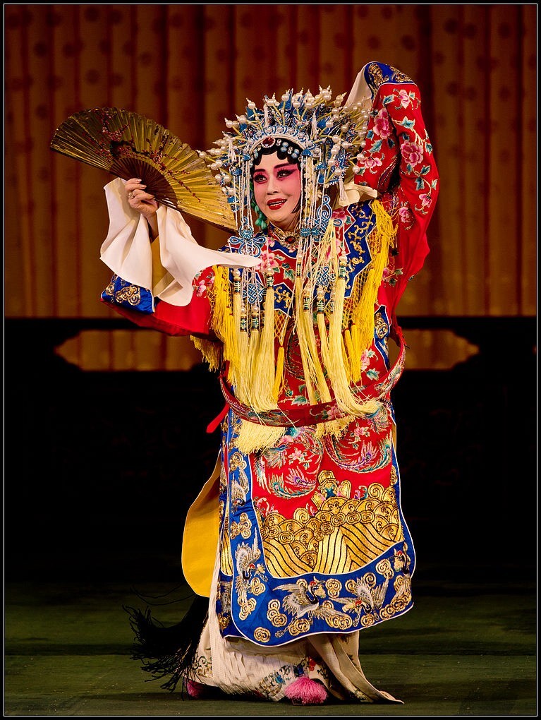 戏曲舞蹈唱花脸,《中国当代戏剧史》不错，很深入!