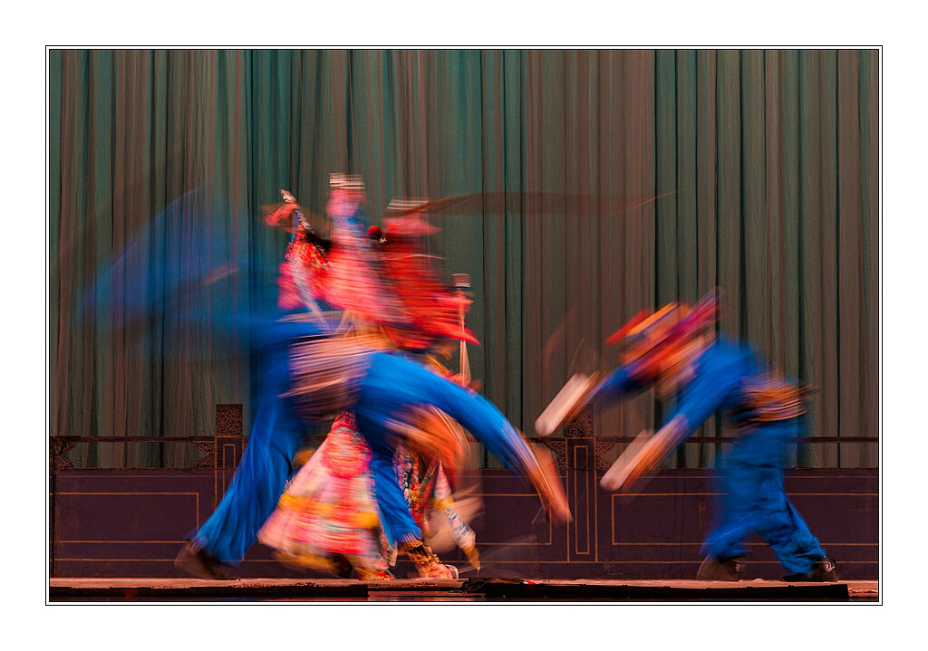 成吉思汗企业舞蹈视频