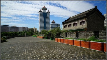 2016082003