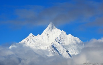 1098256