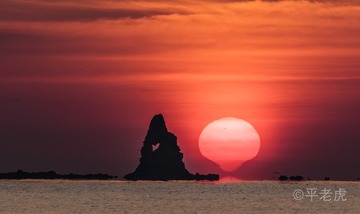 海蚀柱日出