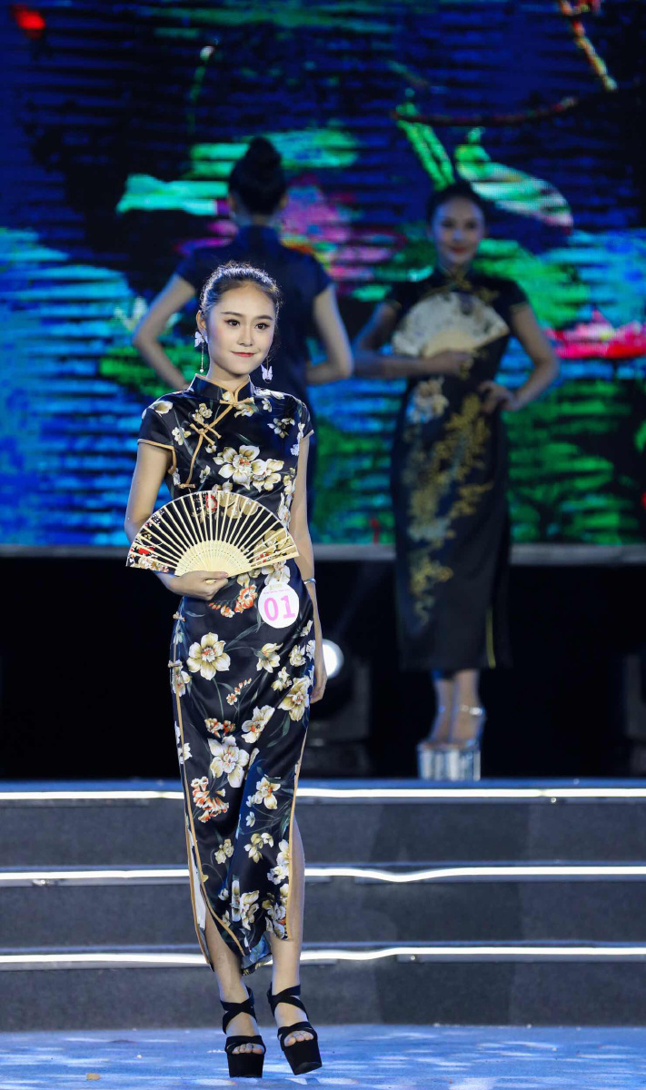 第28届世界小姐广西总决赛旗袍秀