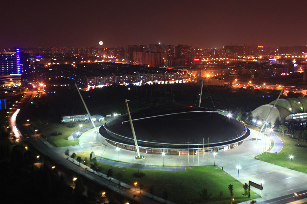 夜晚紫金港新体育场俯拍