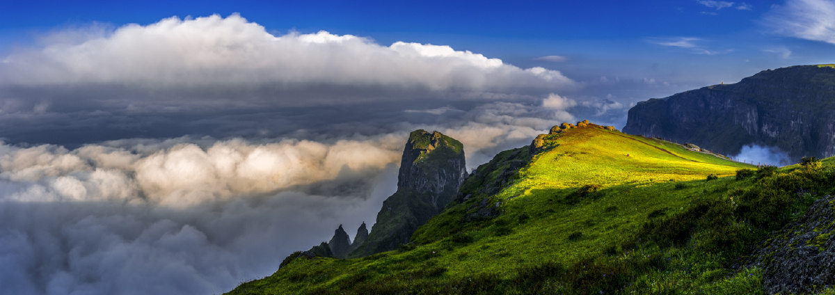 延绵乌蒙大山川