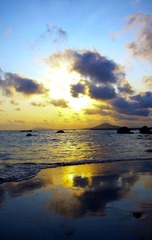 夕阳倒影.jpg