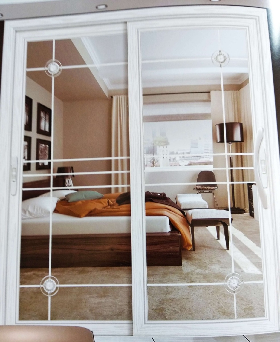 和华家韵门业有限公司中空推拉门新款发布