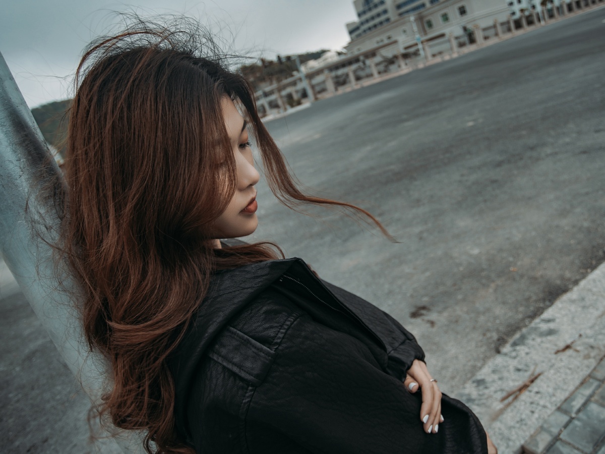 高级脸莫兰迪色阴郁情绪