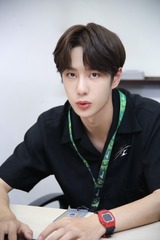 610099