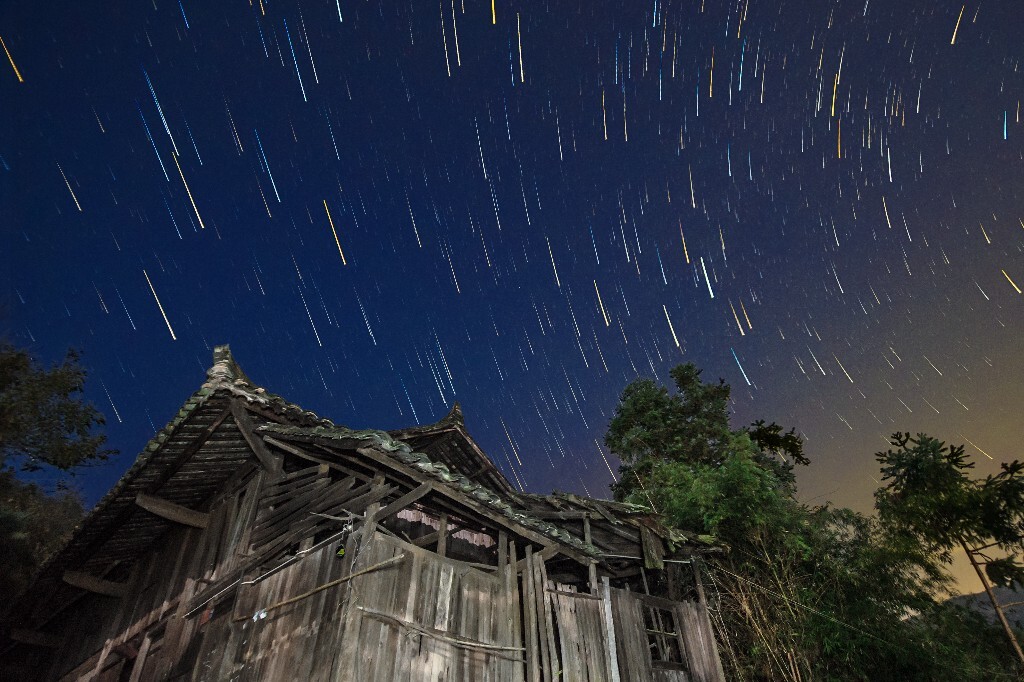 广大师托梦，夜半惊醒而怒修之