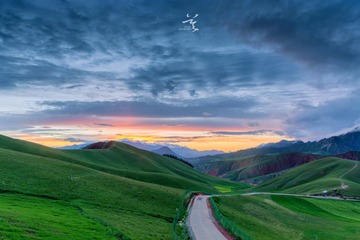 卓尔山．晚霞