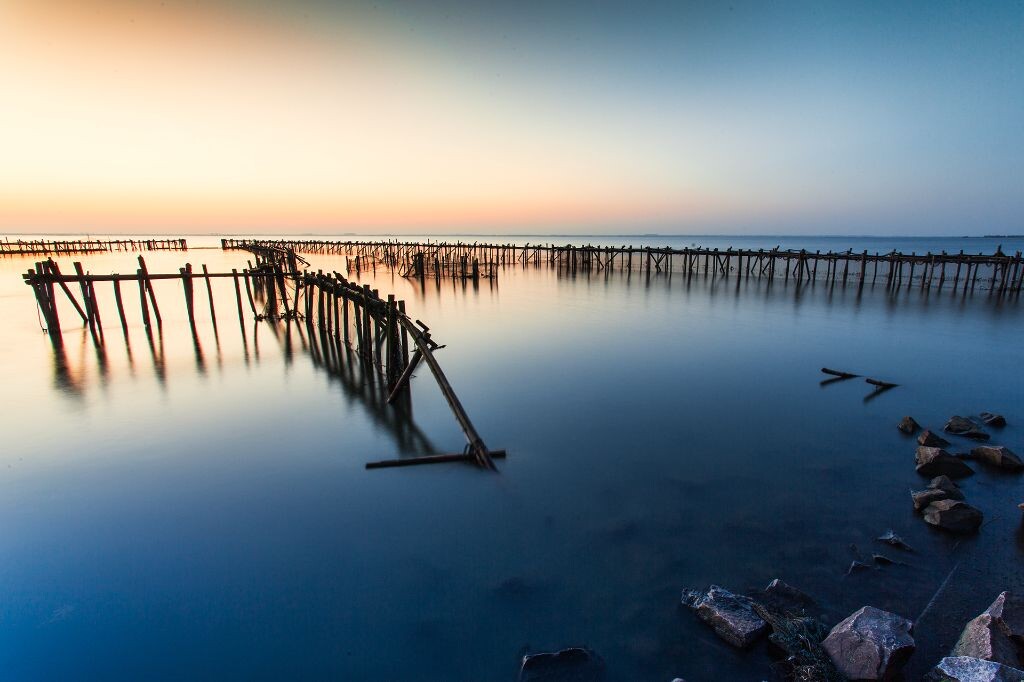 Canon 5D mark III EF17-40mm @ 17mm 13 sec, f18, ISO 100 LEE GND 0.6