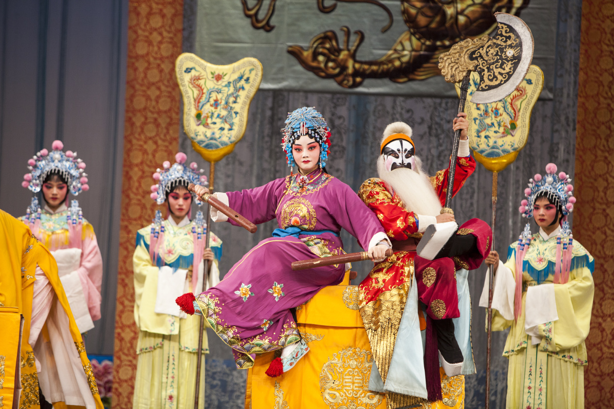 马金凤弟子谢彦巧传承花打朝剧照