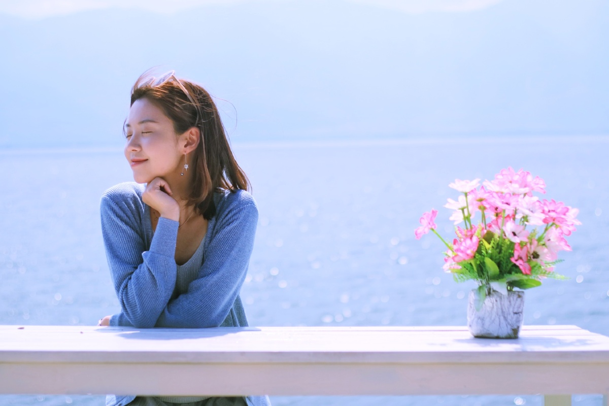 偶遇的丹东小美女,在洱海同行!