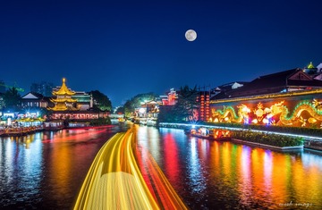 秦淮明月夜