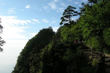 峨眉